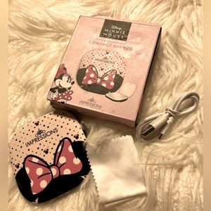 DISNEY MINNIE MOUSE IMPRESSIONS COMPACT MIRROR